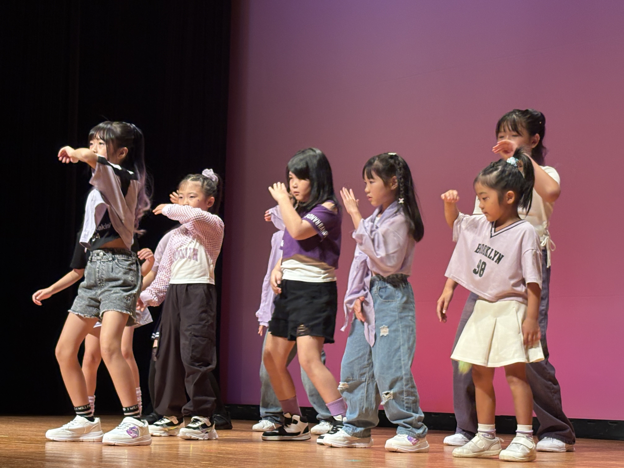 アイドルダンスキッズ