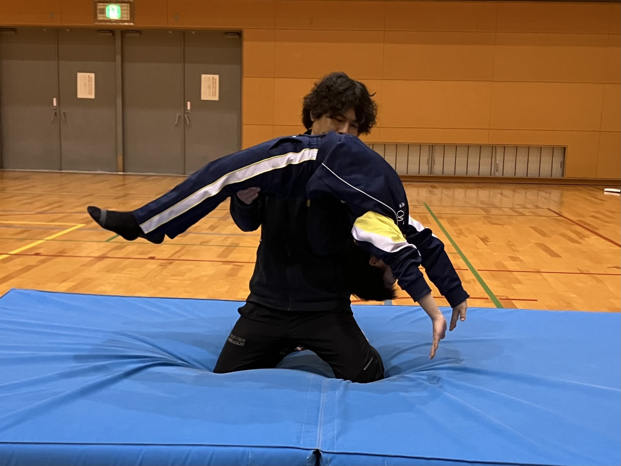 バク転・アクロバット