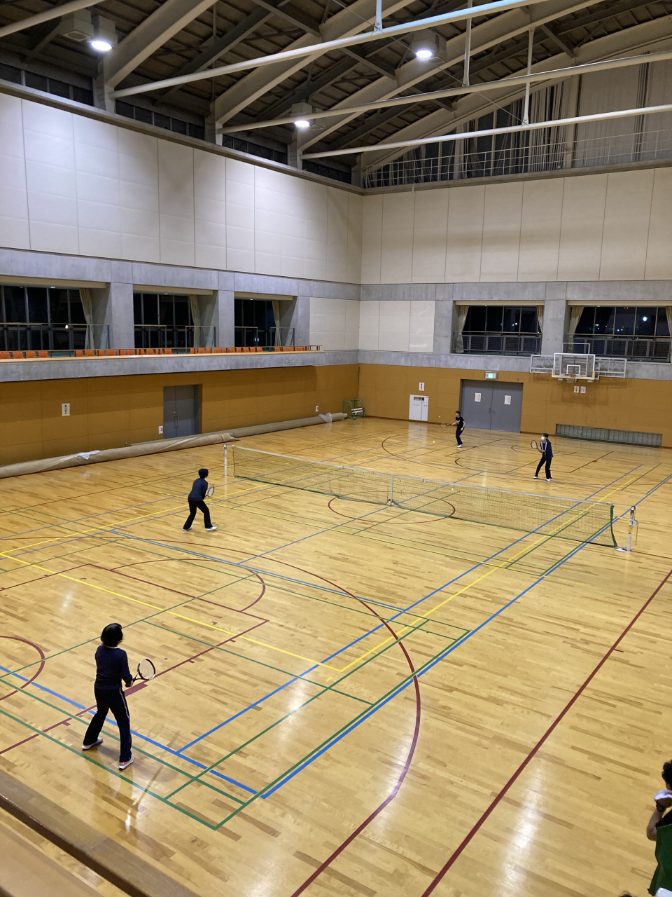 ナイターテニス火